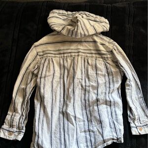Boy’s clothes